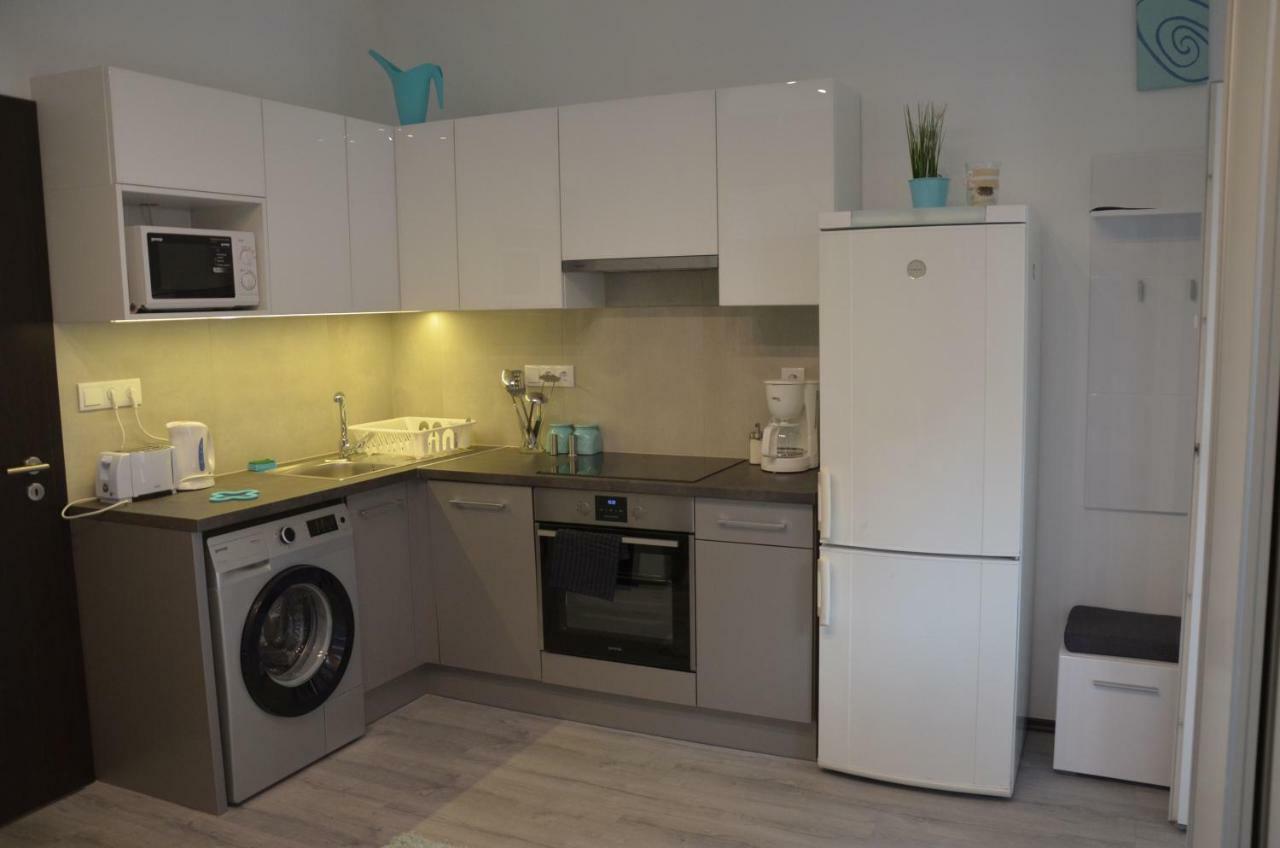 Petra's Tranquil Nest In Downtown Apartman